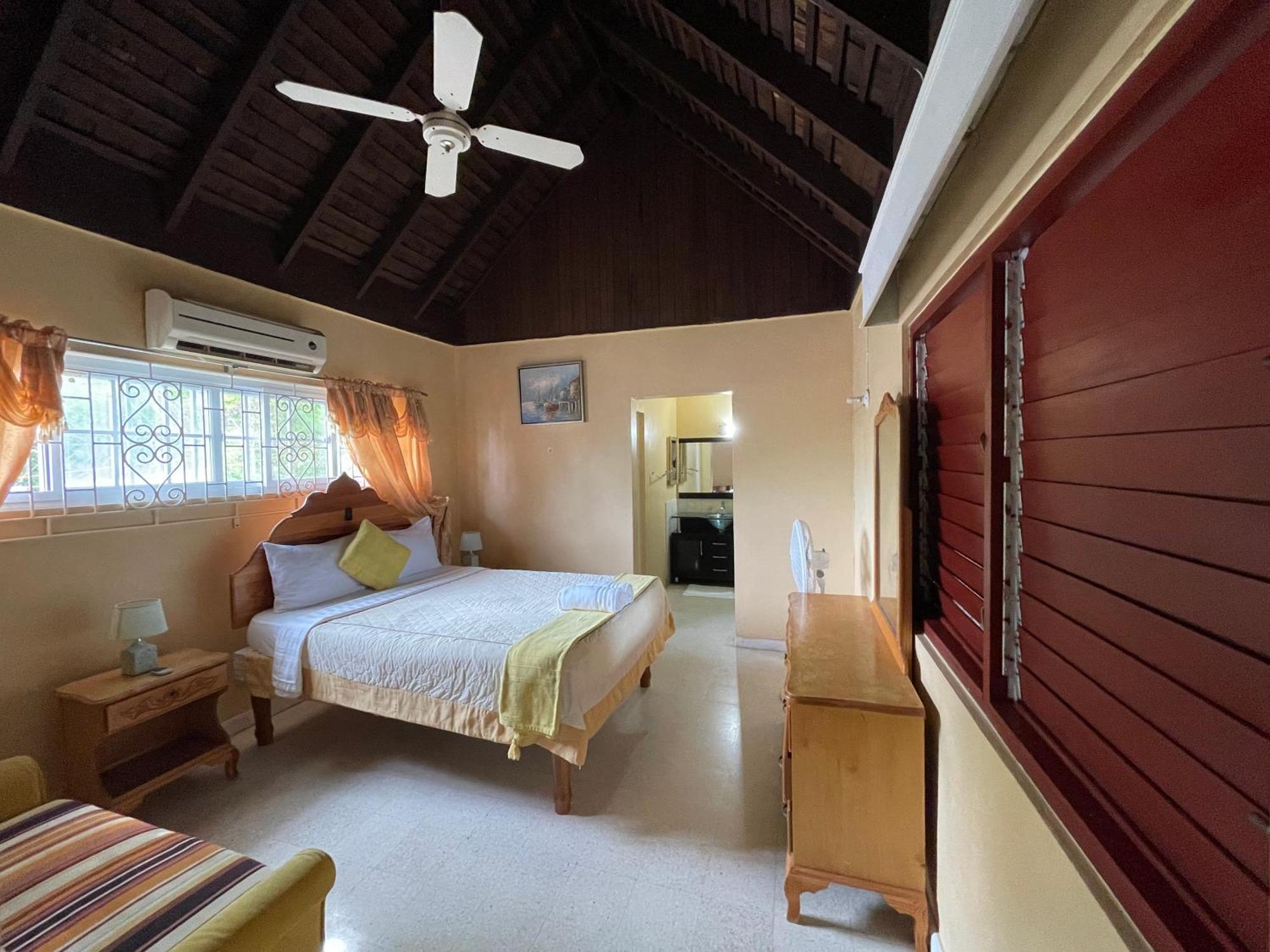 فندق Peaceful Palms مونتيغو باي المظهر الخارجي الصورة